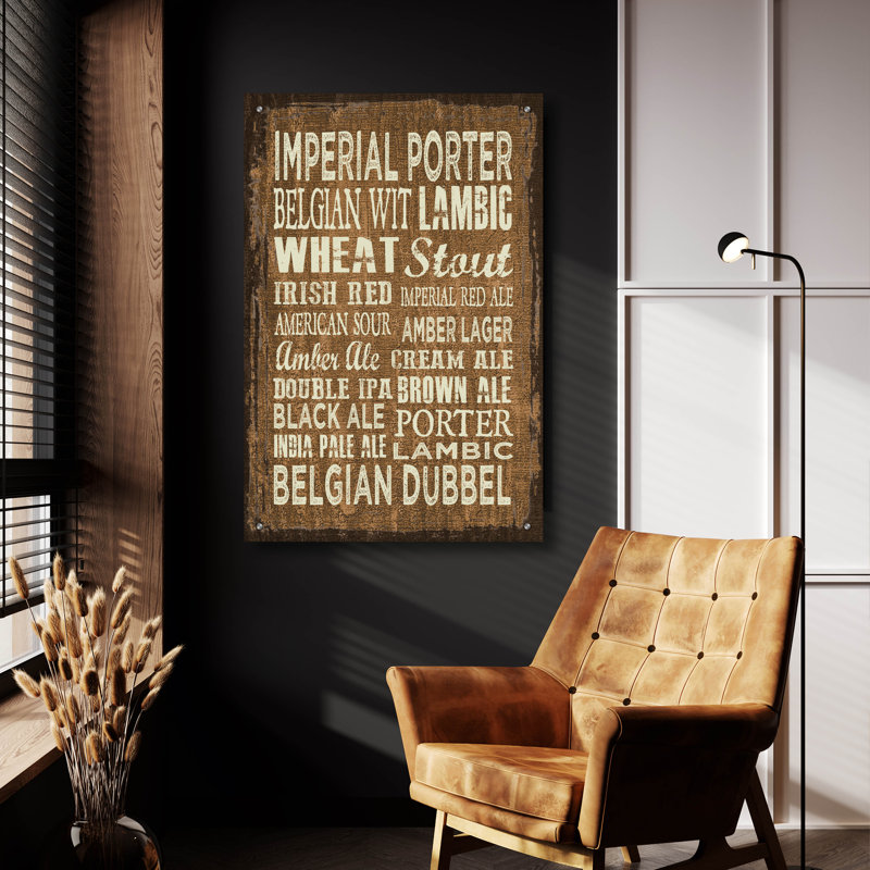 «Craft Beer Sign 2» par Erin Clark, art mural en verre acrylique, H 36 po x l 24 po x P 0,2 po