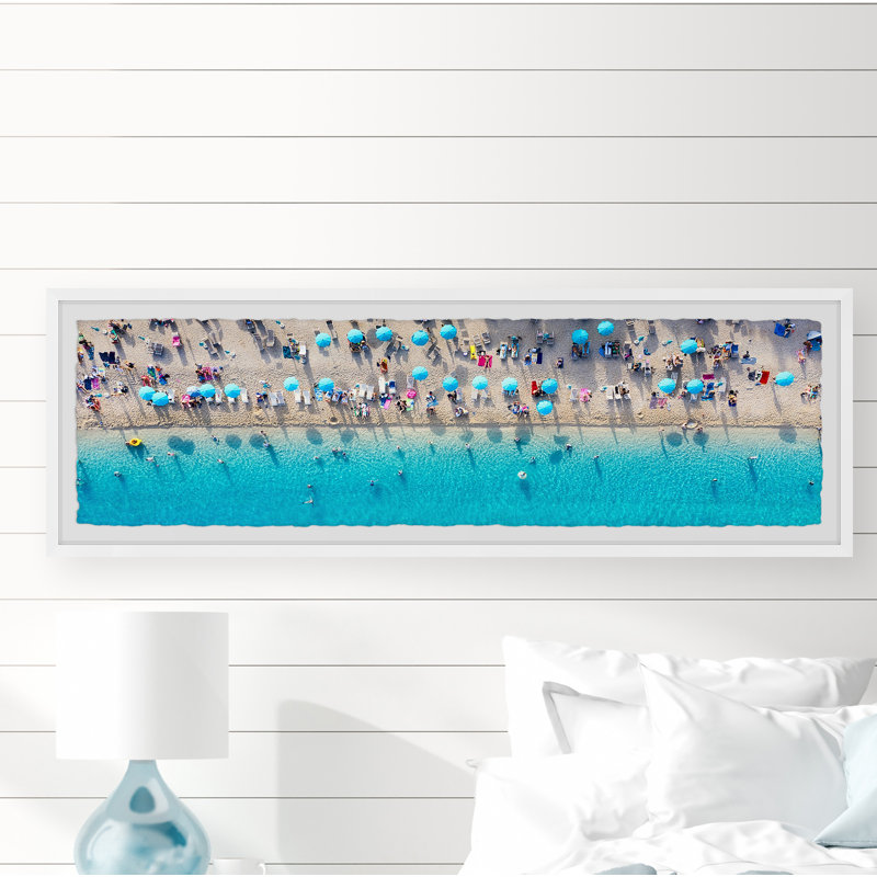 Blue Umbrella Beach - Single Picture Frame Print, H 10 po x l 30 po x P 1,5 po