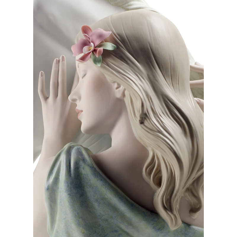 A True Friend Woman Bust