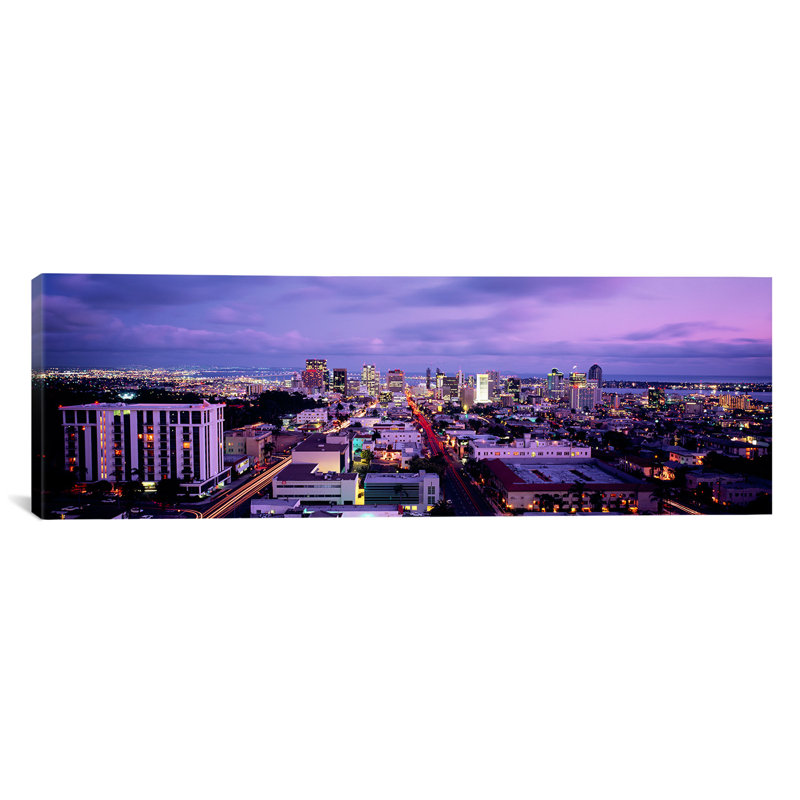 «San Diego, California» par Panoramic Images - Reproduction d'art sur toile tendue sur châssis, H 20 po x l 60 po x P 1,5 po