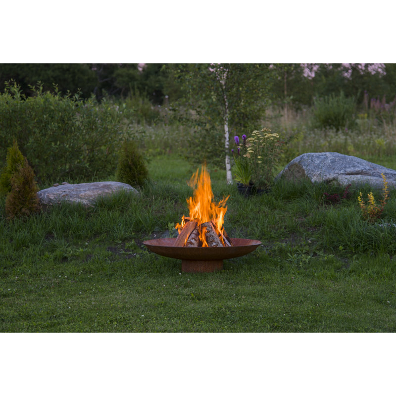 Round Steel Wood Burning Smokeless Fire Pit, 26cm H x 91cm W x 91cm D