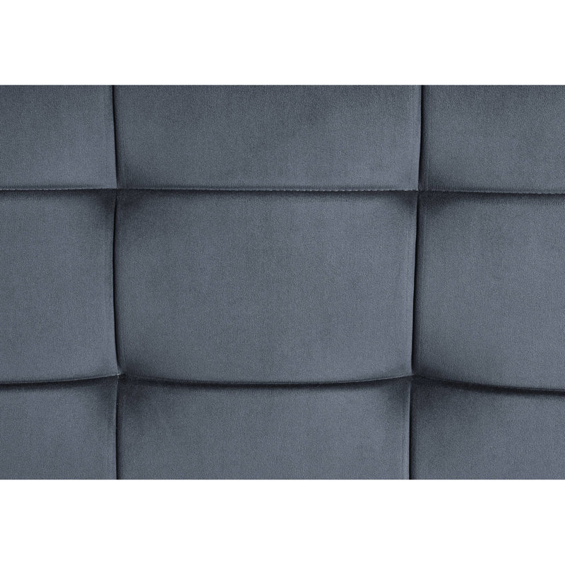 Banc en velours à finition gris sablé, siège et dossier en mousse à mémoire de forme Kd avec structure en métal de style tuyau de rencontre, espace entre les planchers de 13 po, capacité de chargement de 300 lb, profondeur du produit de 24 po, largeur de 48 po et hauteur de 18 po,