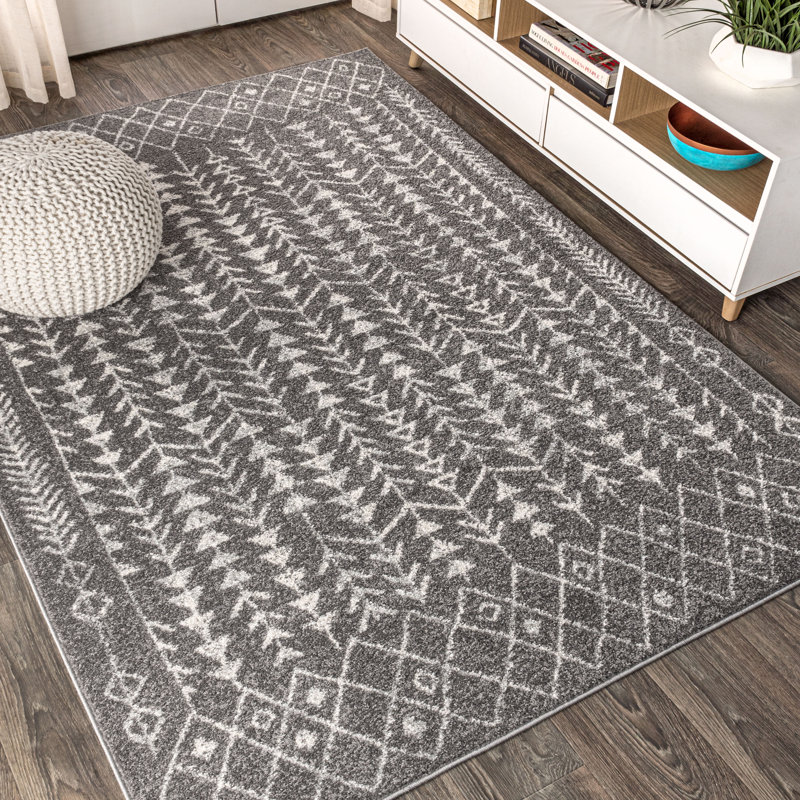 Ziri Moroccan Geometric Gray/Cream Rug, Rectangle 4' x 6'