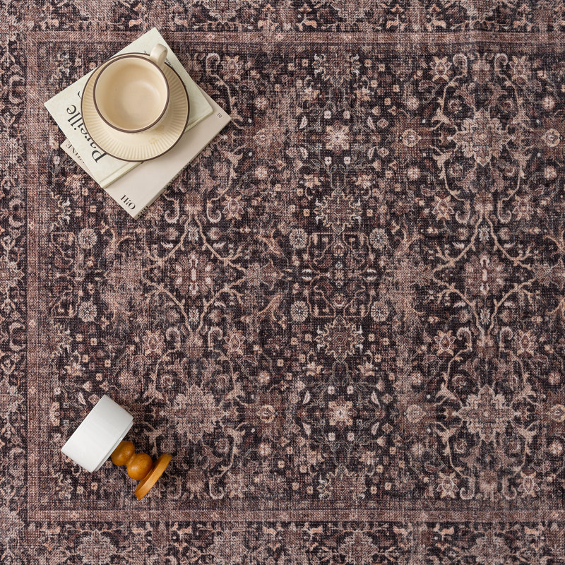 Tapis floral rétro Lumora, Rectangle 6 pi 3 po x 8 pi 6 po, Chocolate