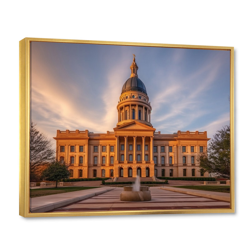 Oklahome City Hall Architecture II - Oklahoma, art mural, H 34 po x l 44 po x P 1,5 po, Cadre flottant doré