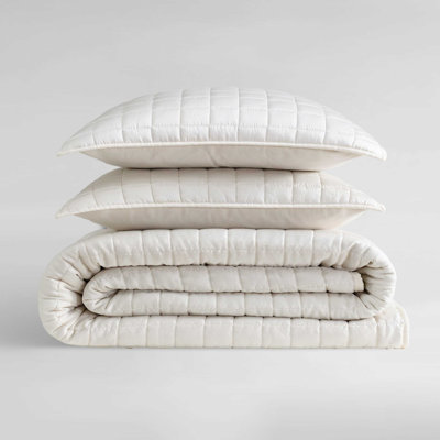Calvin Klein Signature Tencel Solid Reversible Quilt Set