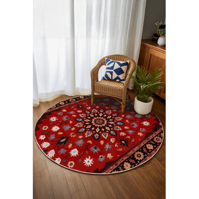 Floral Harmony Collection Digital Print Cotton-Polyester Blend Rug – Red & Floral Pattern