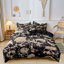 Ensemble de housse de couette gothique à motif de crâne patiné, motif de crânes éclaboussures beige sur une literie en microfibre noire, ensemble de 3 pièces, lit double très grand lit double, dossier noir uni réversible, sans insert d'édredon ni bourre de coussin