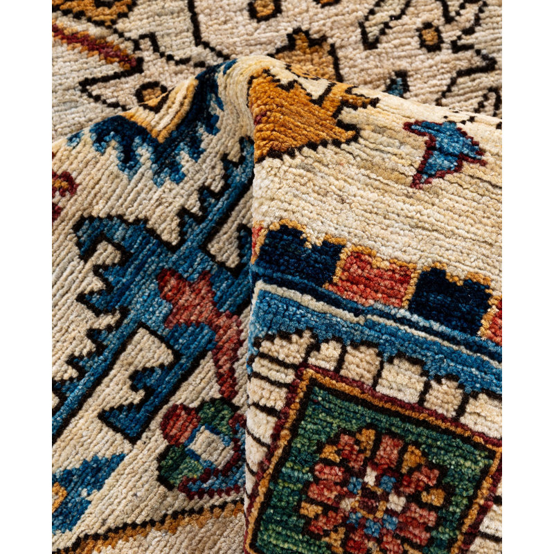 Tapis unique noué à la main de couleur raffinée ivoire 4 pi 1 po x 5 pi 11 po Raffin