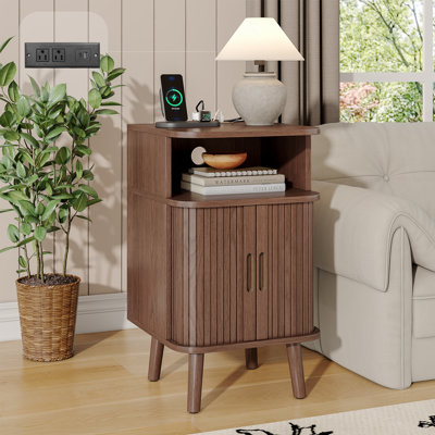 Wood Nightstands With Charging Station, Mid Century Modern End Side Table With Sliding Doors, Fluted Bedside Table, Walnut/Natural Oak