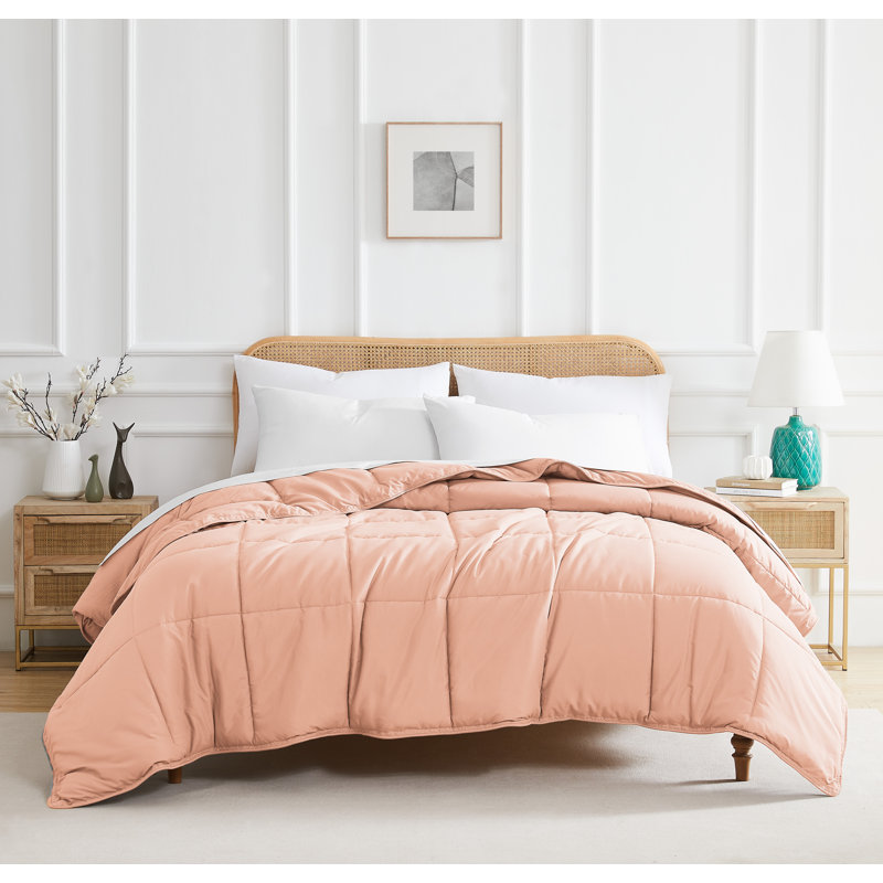 Vilano Springs ® Oversized Down Alternative Comforter with piped Edging and corner loops, Easy care, Twin Comforter, Blush