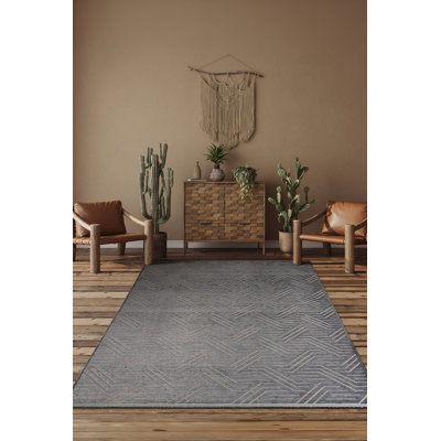 Amiliya Solid Colour Chenille Area Rug