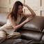 Causeuse-coussin modulaire en similicuir brun-129020910