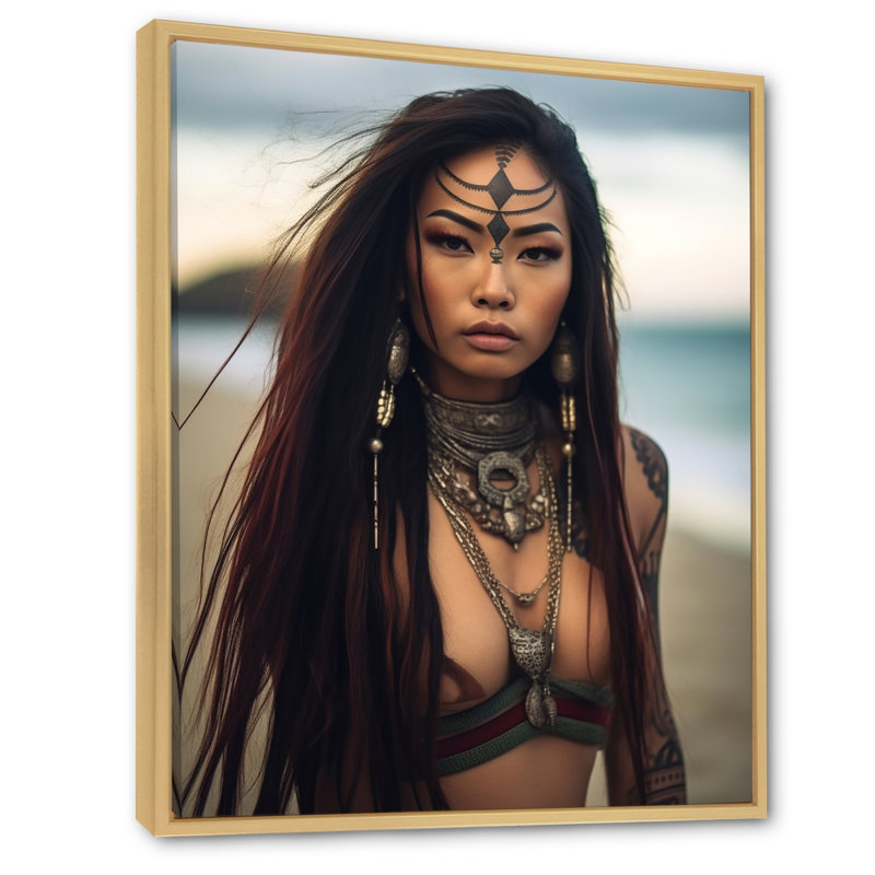 Gracieuse fille tribale asiatique I, H 32 po x l 16 po x P 1 po, Cadre naturel flottant