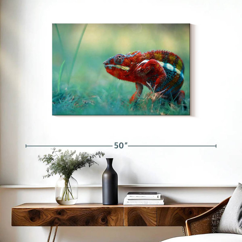 Brampt Vibrant Chameleon, 24" H x 36" W