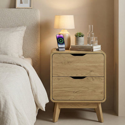 Table de chevet 2 tiroirs avec station de charge Meadow, table de chevet avec tiroirs de rangement, table de chevet pour chambre à coucher, table de bout ou table d'appoint pour le salon, P 15,7 po x l 18,9 po x H 23,6 po