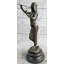Figurines et sculptures Auretta