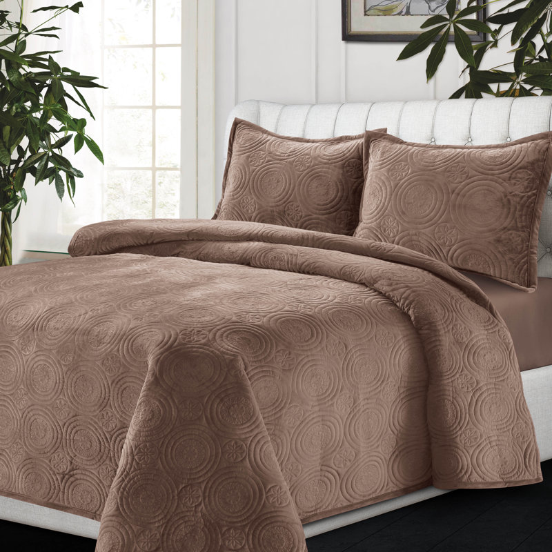 Taupe Full Velvet Reversible Quilt Set with Medallion Stitching