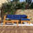 Coussin bleu / cadre naturel