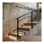 Rampe d'escalier d'extérieur moderne en fer forgé noir - Rampe flexible pour les marches en béton et la sécurité du porche