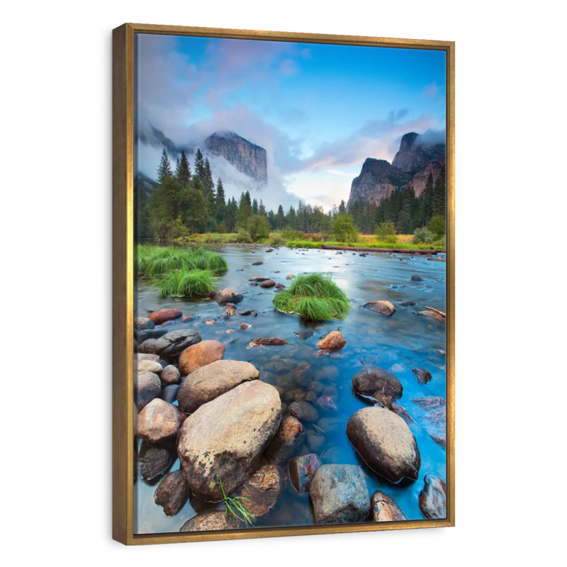 Merced Riverside, Floating Frame Gold, 21 po x 31 po
