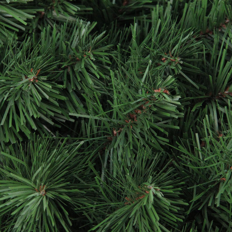Colorado Pine 48-Inch Unlit Artificial Christmas Wreath