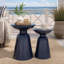 Tables d'appoint d'extérieur en fer forgé au design évasé, ensemble de 2, parfaites pour les espaces extérieurs modernes et élégants.