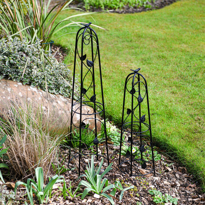 91cm H x 26cm W Metal Obelisk, Black