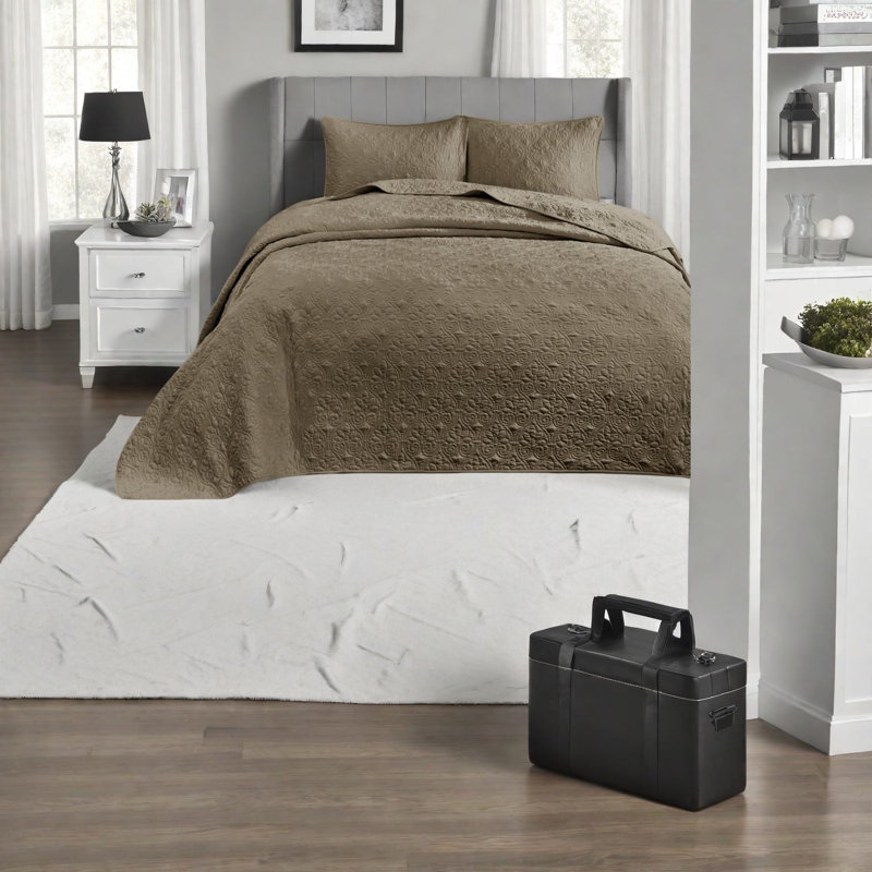 Ensemble de literie réversible pour très grand lit moka, très grand confort en coton pour la maison