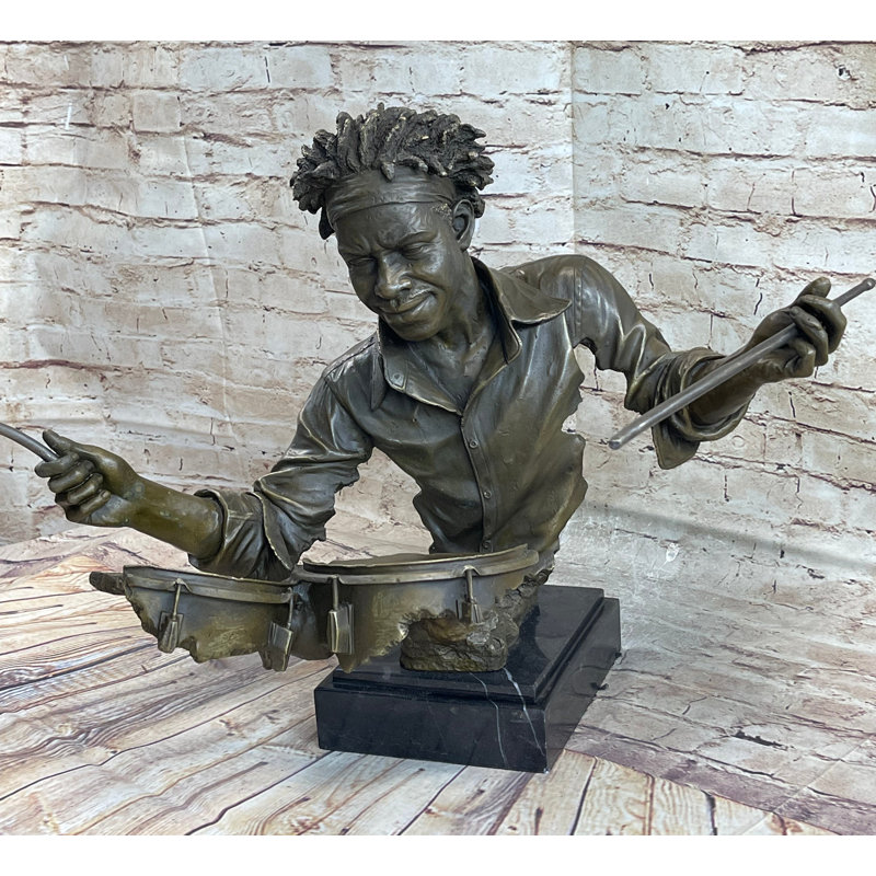 Figurines et sculptures