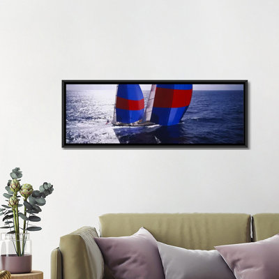 «High Angle View of a Yacht in the Sea, Caribbean», reproduction de photo sur toile
