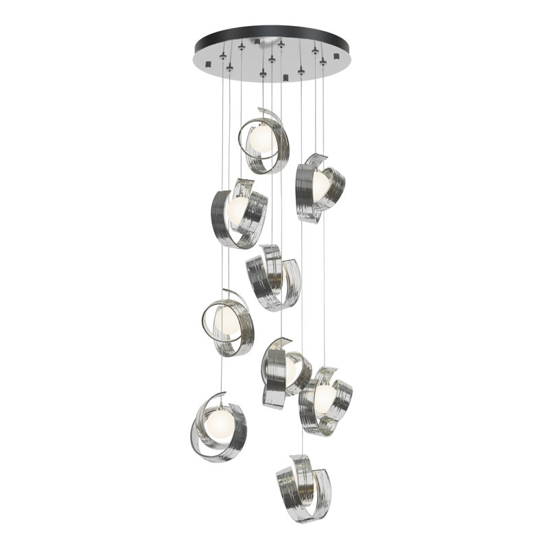 Luminaire suspendu géométrique à 9 lumières Riza, H 80 po x l 21,1 po x P 21,1 po, Argenté