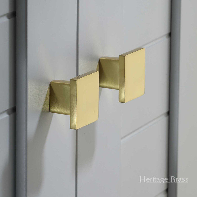 Heritage Brass Cabinet Knob Classic Square Design, 2.6cm H x 3.2cm W x 3.2cm D