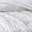 Édredon pour très grand lit en microfibre blanche de 5 pièces avec détails de volants en microfibre blanche, détails à volants séduisants-119448858