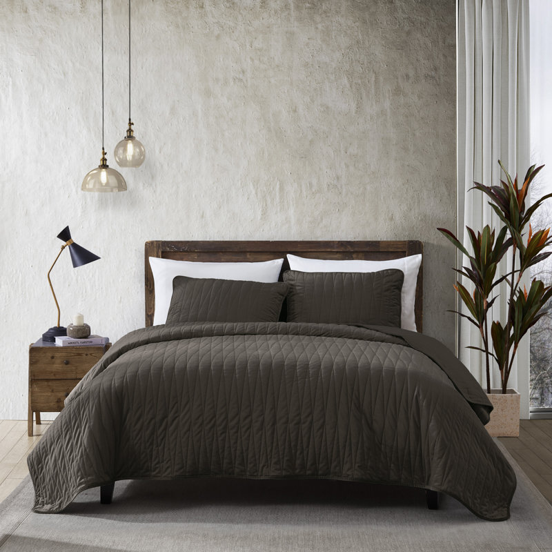 Charcoal Velvet Reversible Full Quilt Set