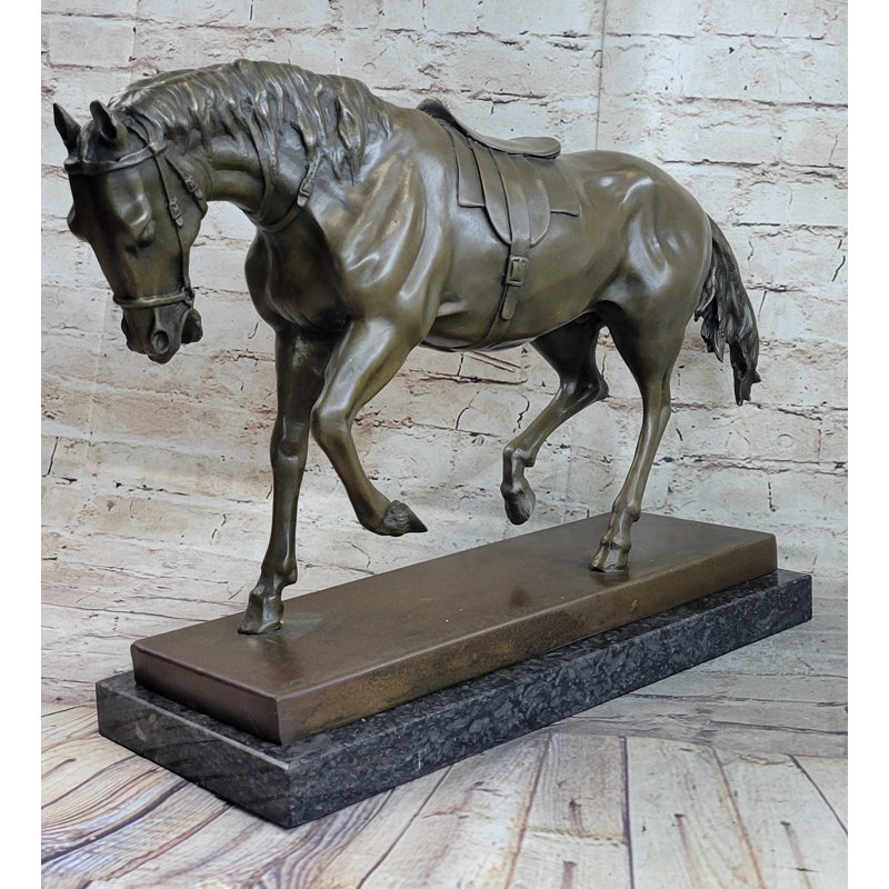 Figurines et sculptures