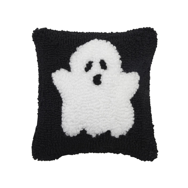 Mini Ghost Halloween Hooked Throw Pillow