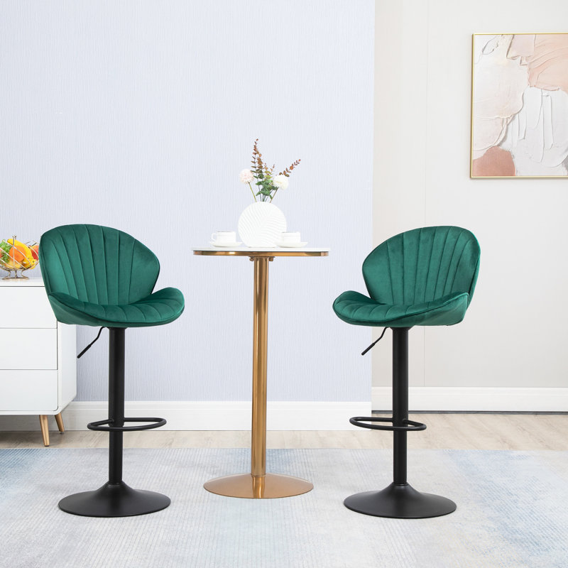 De 2 chaises réglables, avec dossier et repose-pieds, à hauteur de comptoir