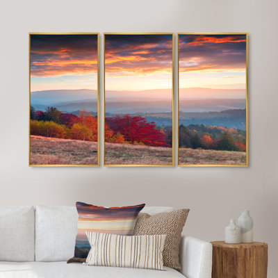 Lever de soleil dans les montagnes des Carpates - Photographie flottante de 3 pièces sur toile
