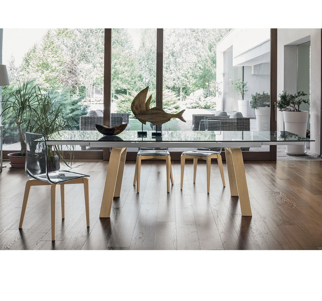 Jamestown Extendable Dining Table