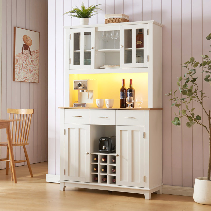 Armoire à café avec lumières DEL et prise