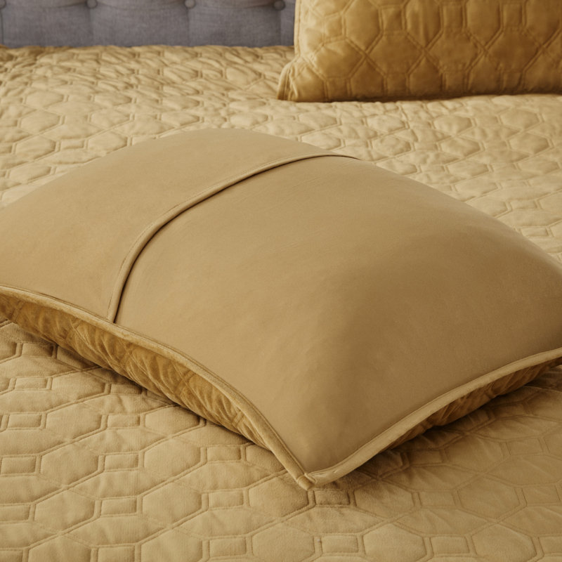 Mustard Velvet King Reversible Quilt Set