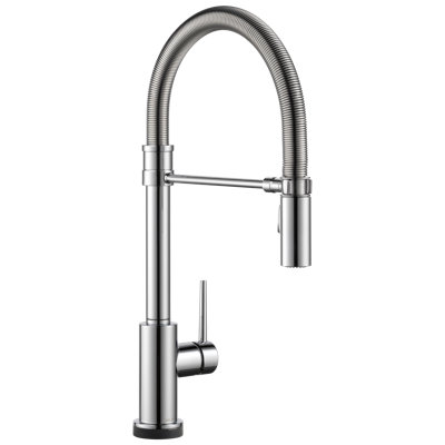 Trinsic Touch2O Kitchen Faucet with Touchless Technology