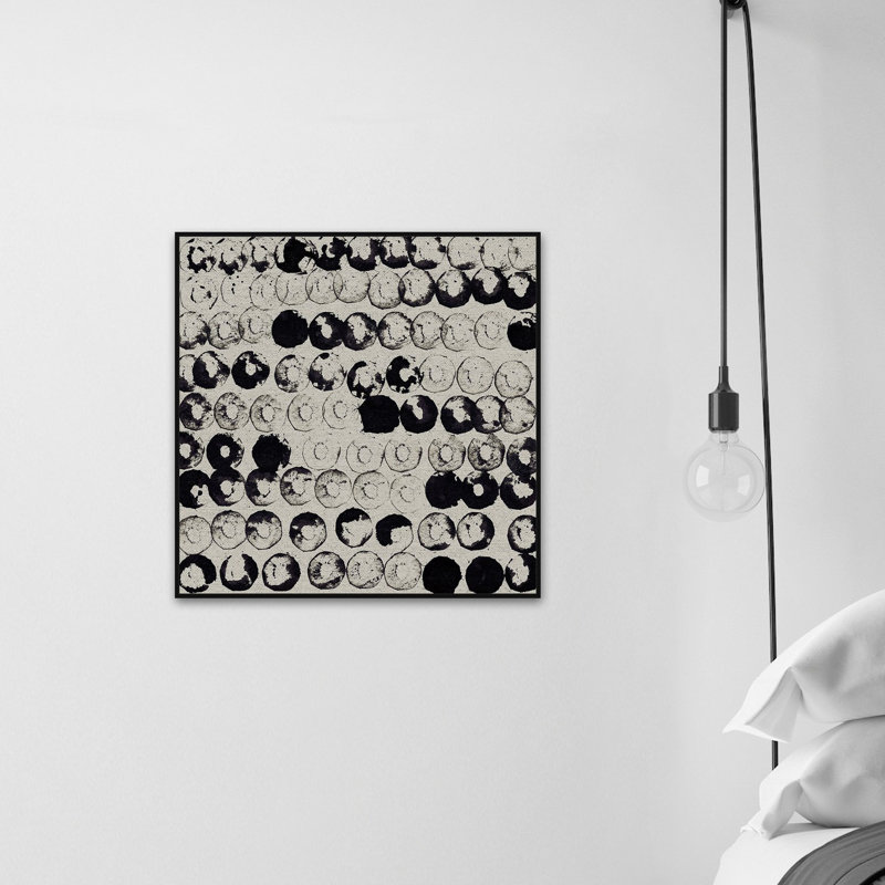 « dark donuts ii », reproduction d’art sur toile encadrée, H 24 po x l 24 po x P 3,5 po