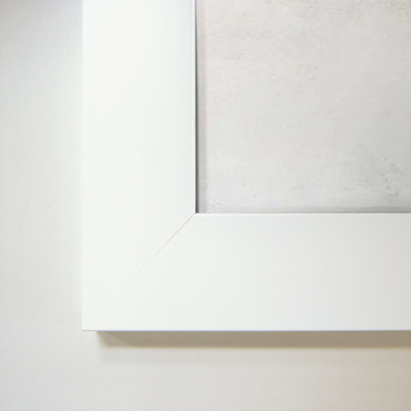 Subtlety I - Peinture, Blanc, H 21,5 po x l 27,5 po x P 0,75 po