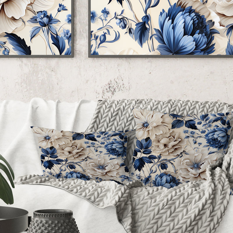 Coussin Blue Renaissance Florals Victorian, 16" x 16"