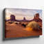 Toile «A Breathtake Desert Landscape At Sunset», art mural majestueux avec buttes de grès et art texturé sur toile Mesas-1565465719