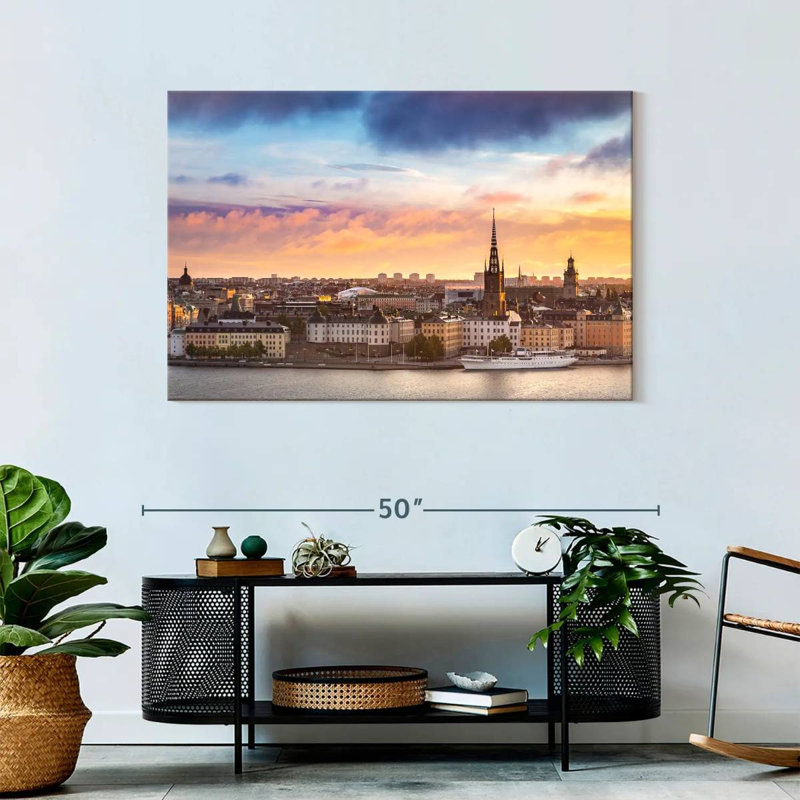 Nicci Stockholm City Skyline