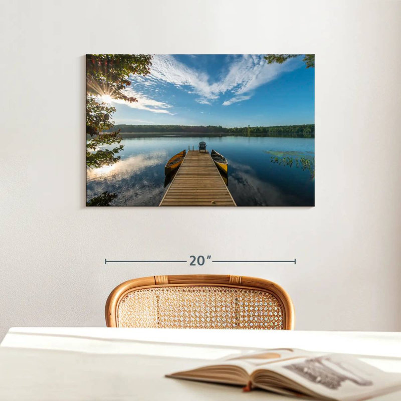 Dock on placid lake Aletra, H 16 po x l 24 po