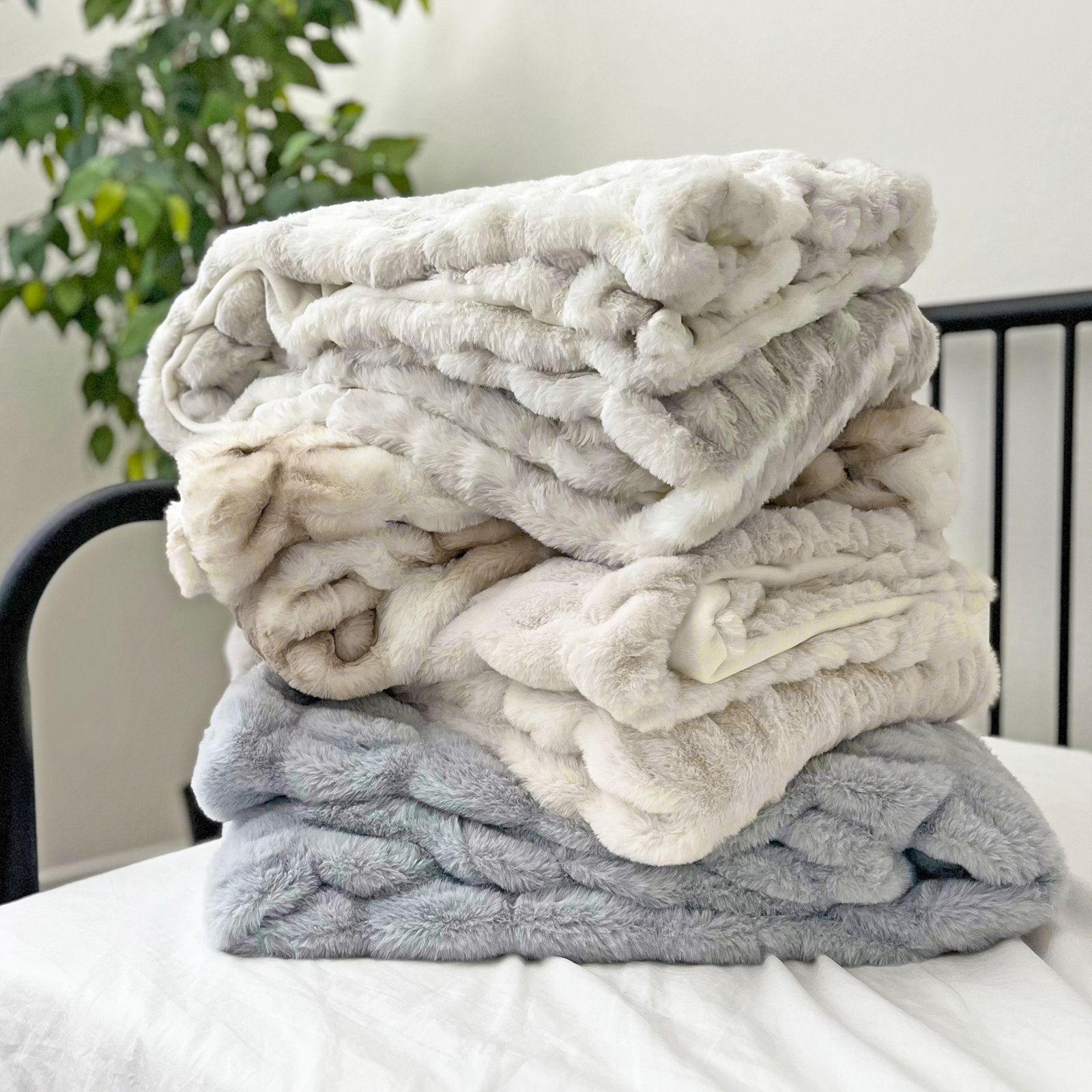 Markell Faux Fur Hand Woven Throw Blanket, Coconut